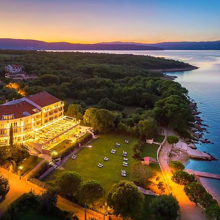 Spa & Wellness Hotel Pinia Malinska Eksteriør bilde