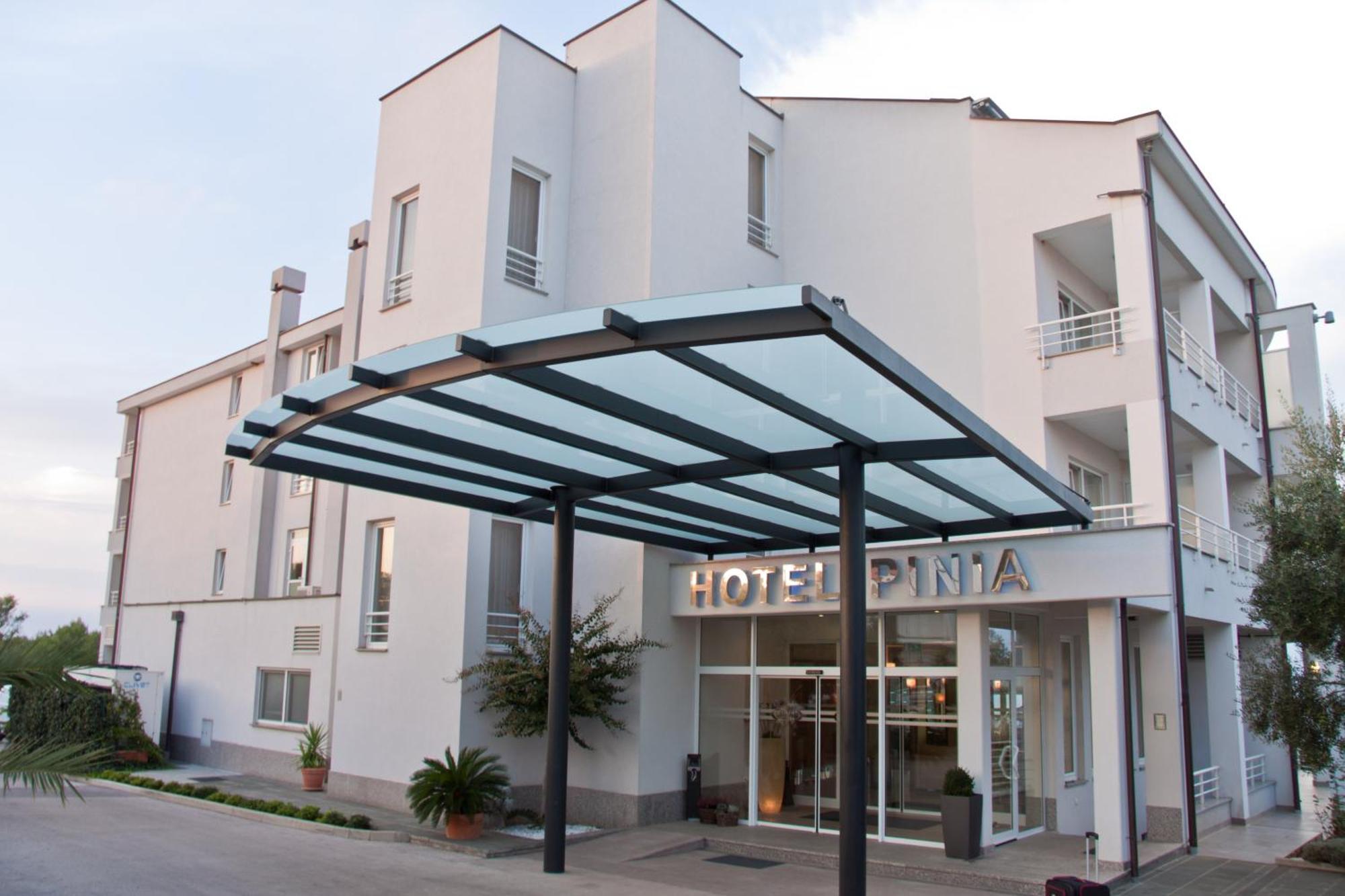 Spa & Wellness Hotel Pinia Malinska Eksteriør bilde