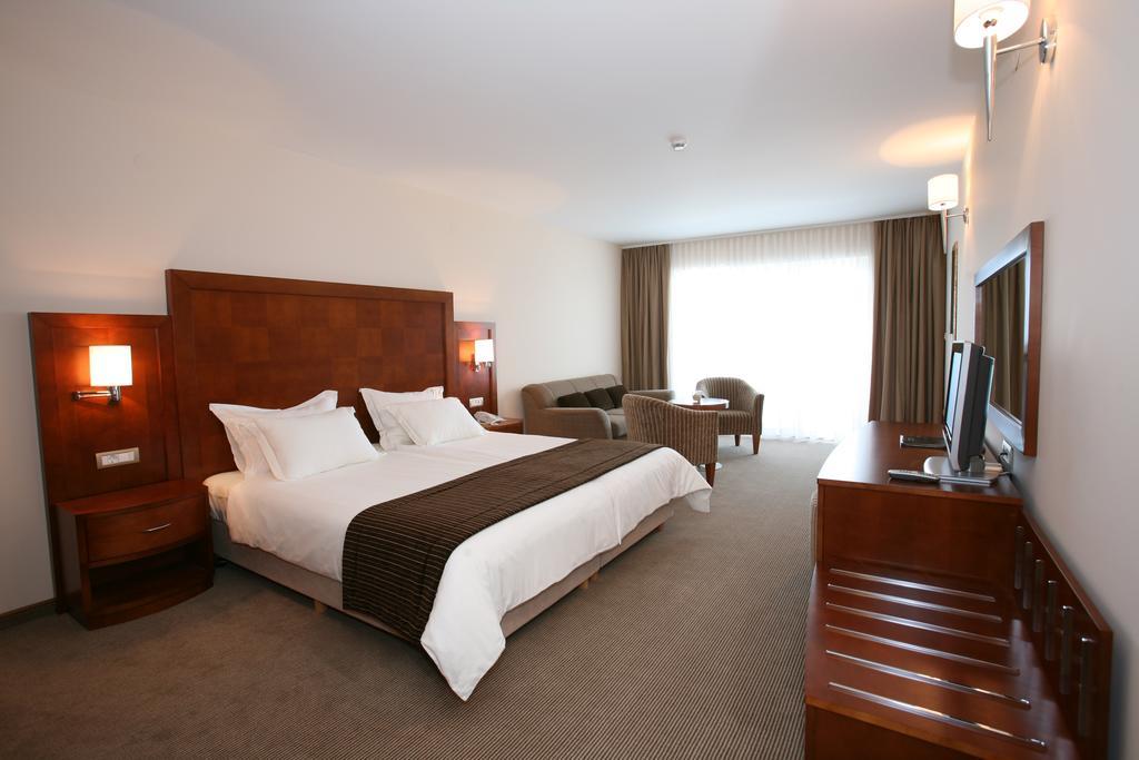 Spa & Wellness Hotel Pinia Malinska Eksteriør bilde